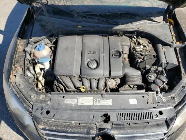 2014 VOLKSWAGEN PASSAT S  