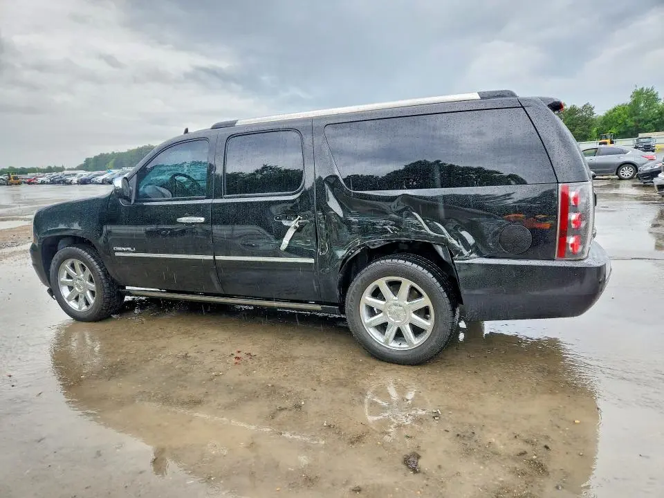 2011 GMC YUKON XL DENALI  