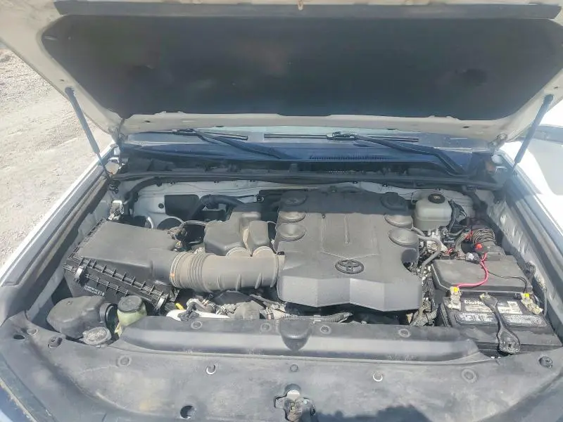 2018 TOYOTA 4RUNNER SR5  