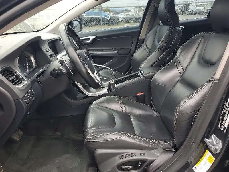 2014 VOLVO S60 T5  