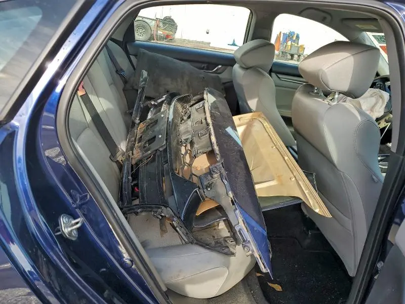 2018 HONDA ACCORD LX  