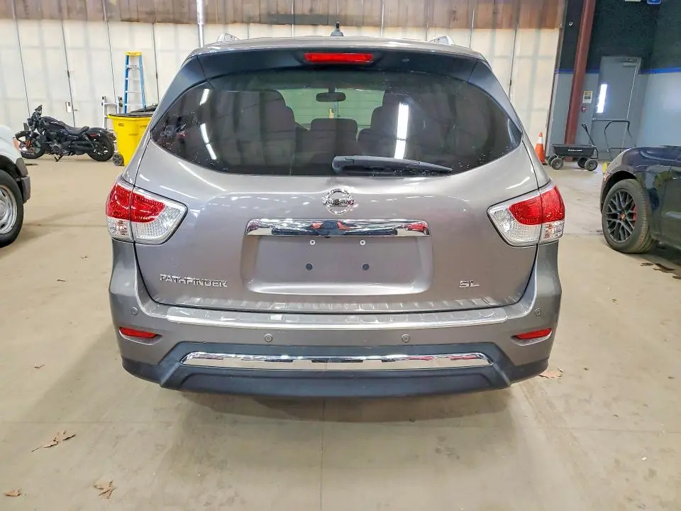 2014 NISSAN PATHFINDER S  