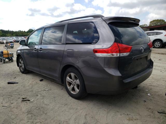 2011 TOYOTA SIENNA LE