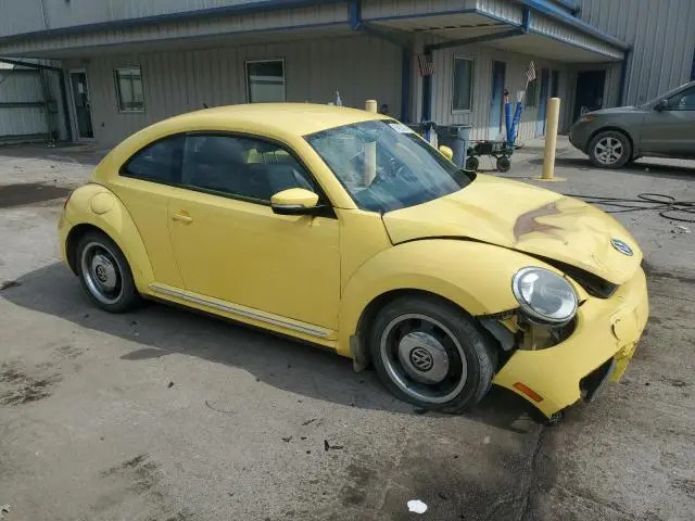 2012 VOLKSWAGEN BEETLE   