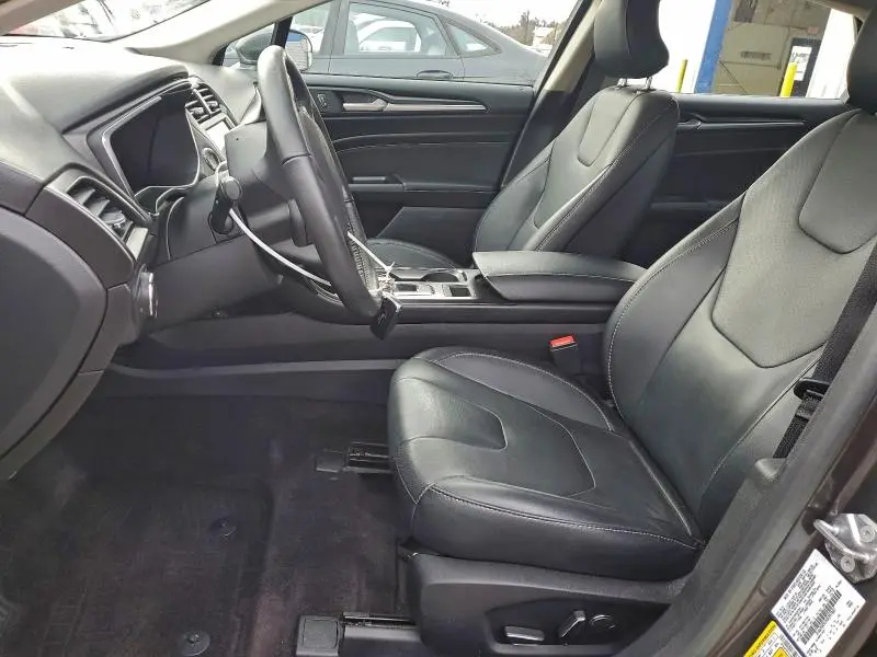 2017 FORD FUSION TITANIUM  