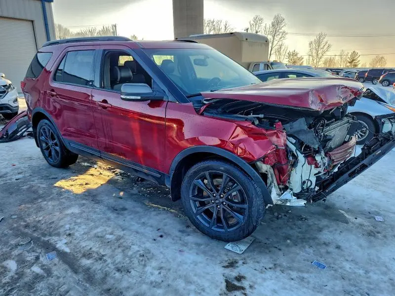 2017 FORD EXPLORER XLT  