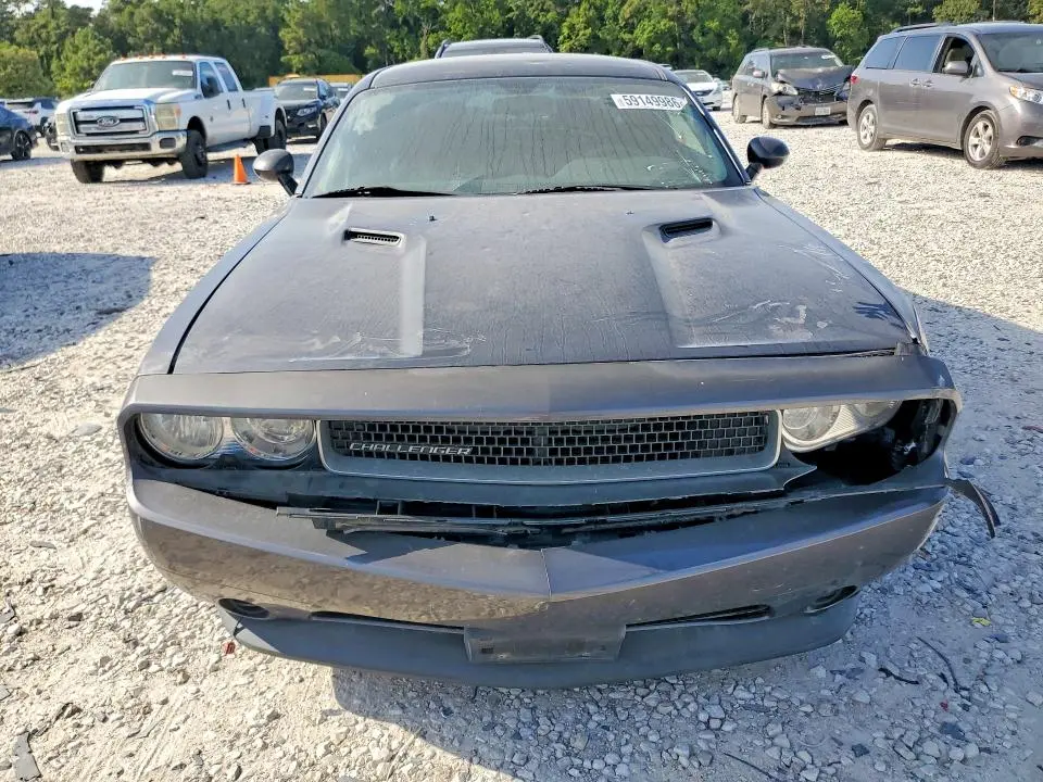 2013 DODGE CHALLENGER SXT  