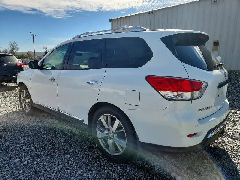 2013 NISSAN PATHFINDER S  