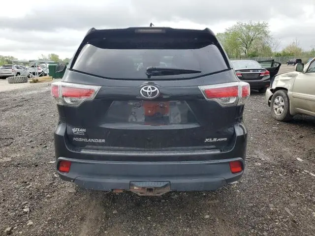 2014 TOYOTA HIGHLANDER XLE  