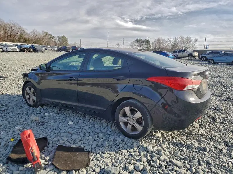 2012 HYUNDAI ELANTRA   