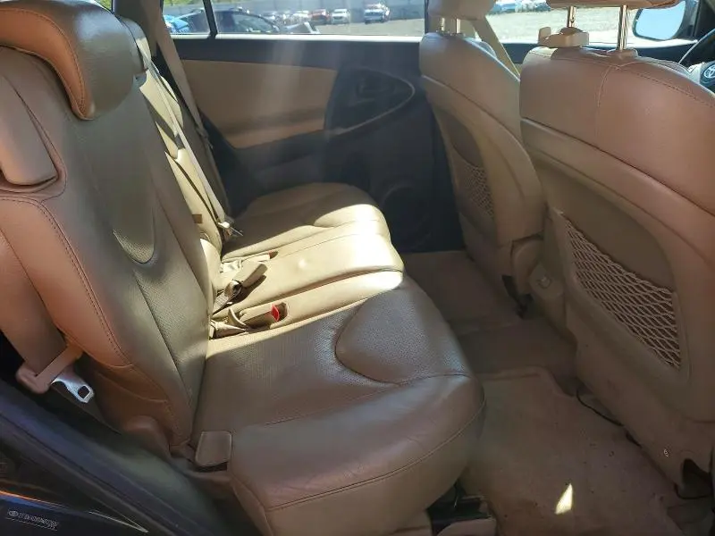 2010 TOYOTA RAV4 LIMITED  