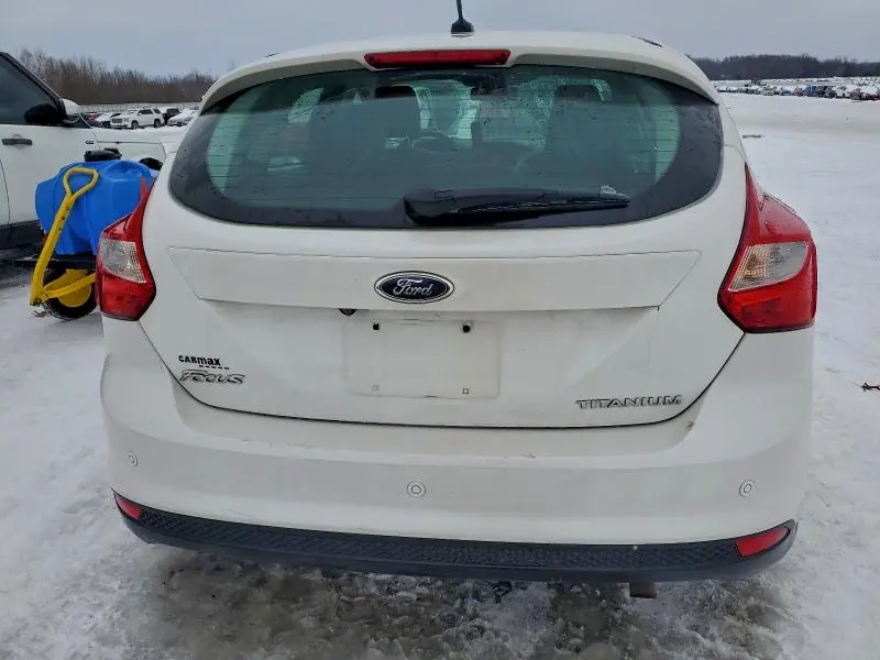 2012 FORD FOCUS TITANIUM  