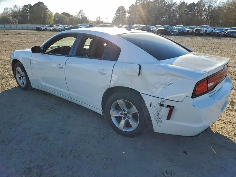 2014 DODGE CHARGER SE  