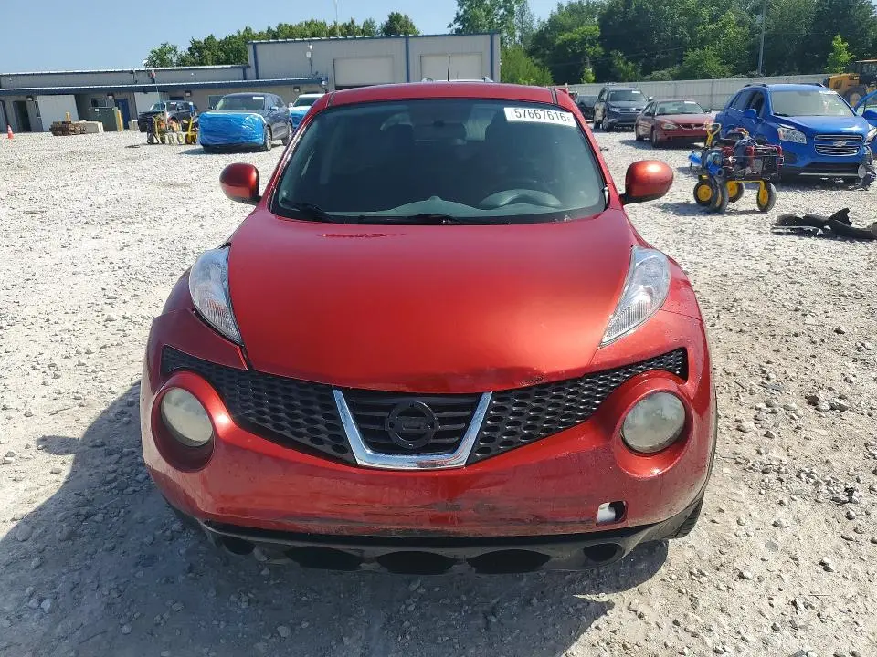 2011 NISSAN JUKE S  
