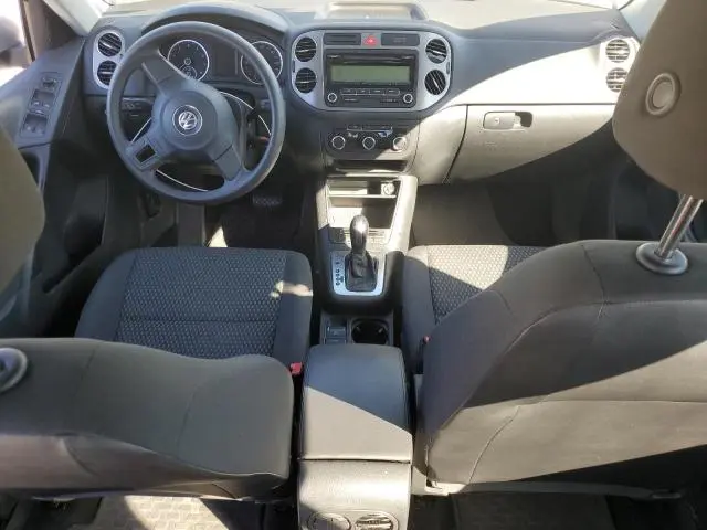 2011 VOLKSWAGEN TIGUAN S  