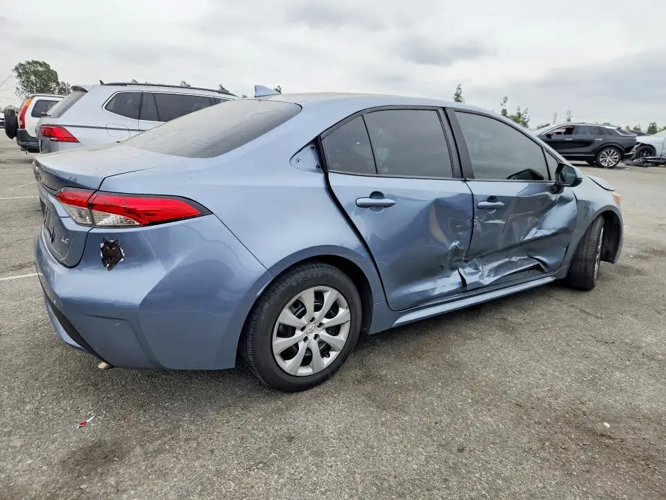 2021 TOYOTA COROLLA LE  