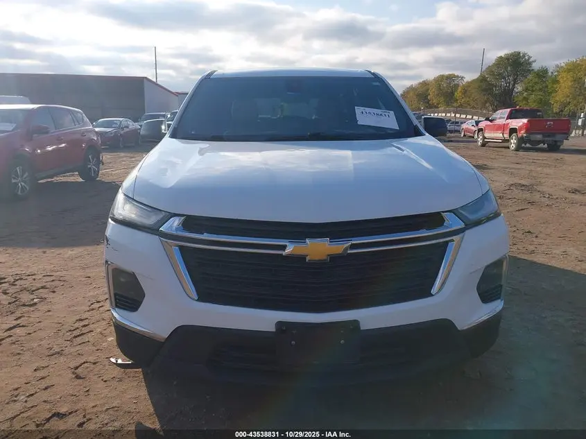 2022 CHEVROLET TRAVERSE AWD LS