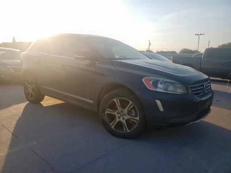 2014 VOLVO XC60 T6  