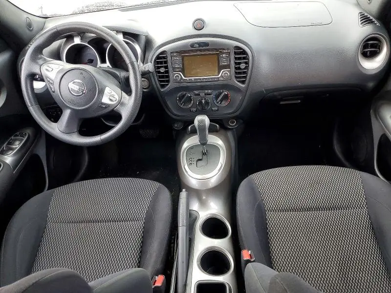 2016 NISSAN JUKE S  