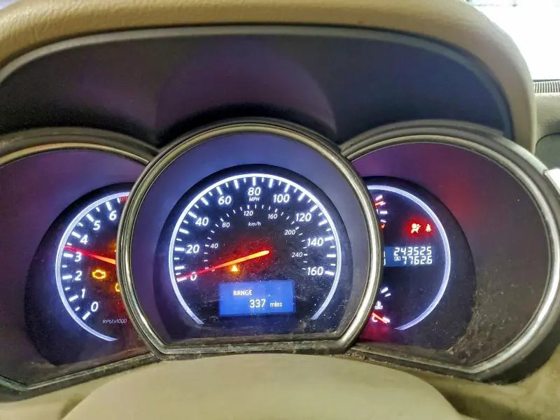 2013 NISSAN MURANO S  