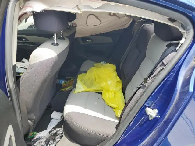 2012 CHEVROLET CRUZE LS