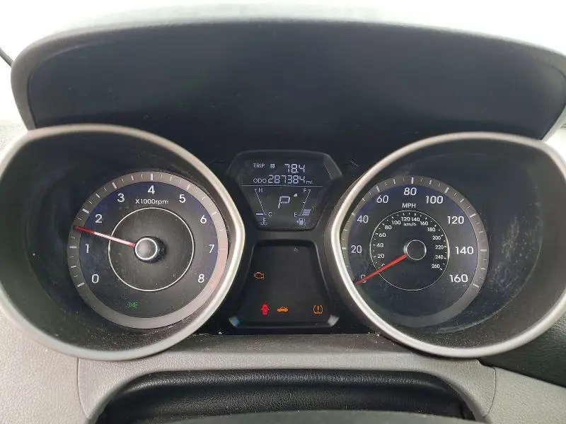 2011 HYUNDAI ELANTRA GLS  