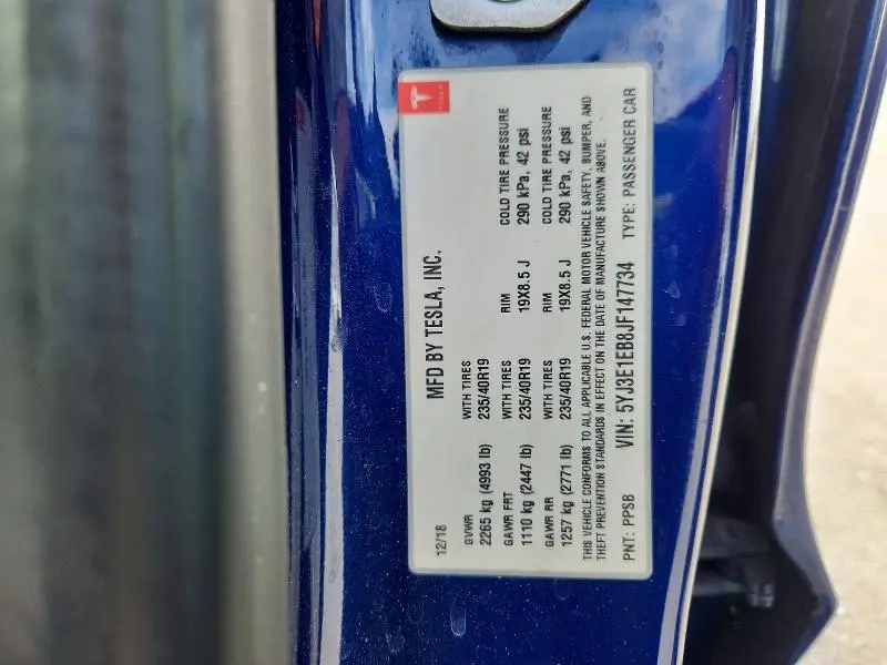 2018 TESLA MODEL 3   