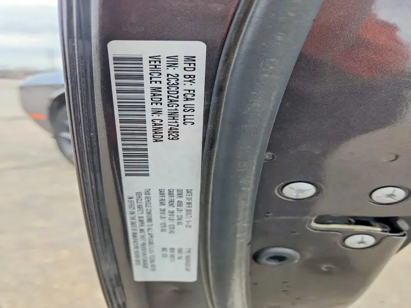 2022 DODGE CHALLENGER SXT  