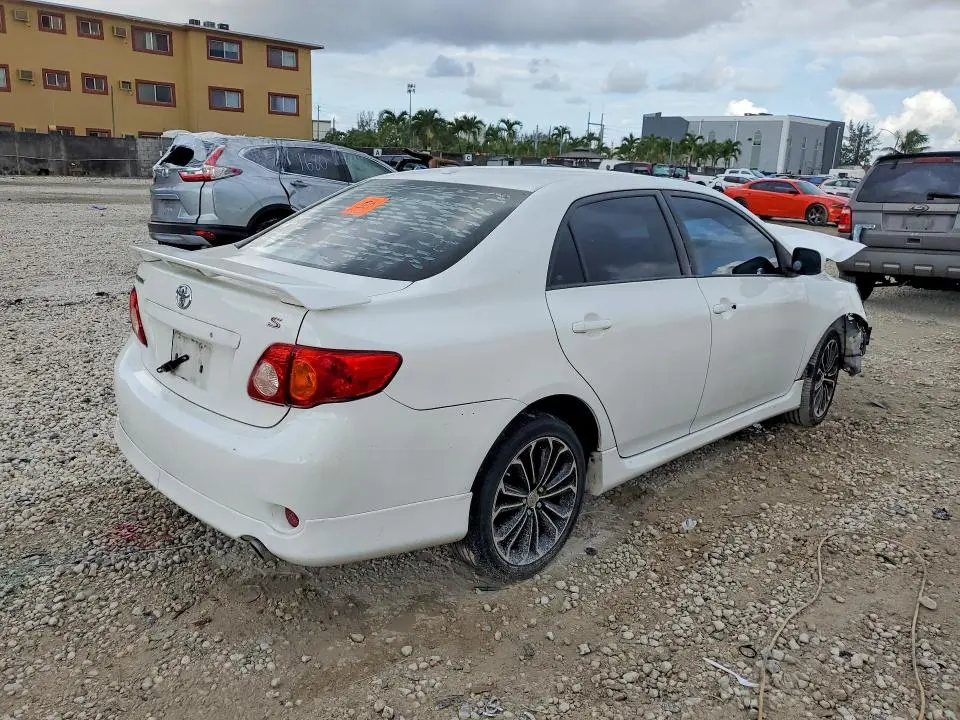 2010 TOYOTA COROLLA S  