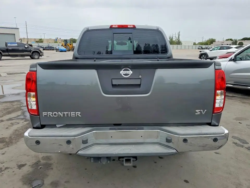 2016 NISSAN FRONTIER S  