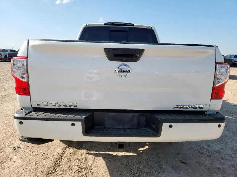2019 NISSAN TITAN SV  