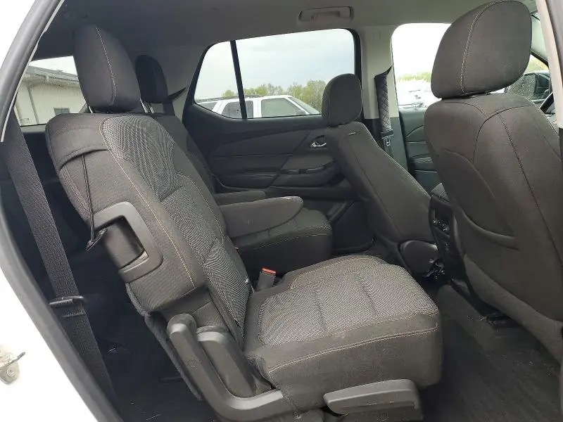 2018 CHEVROLET TRAVERSE LT  