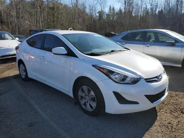 2016 HYUNDAI ELANTRA SE  