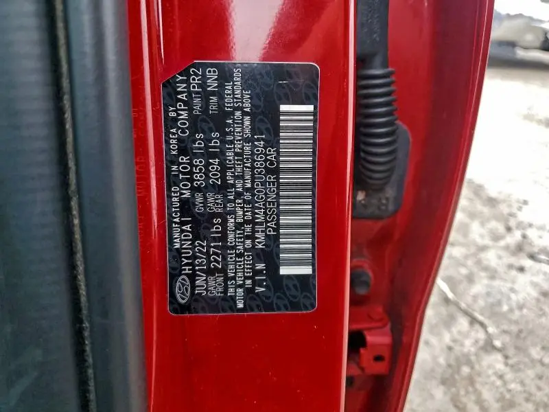 2023 HYUNDAI ELANTRA SEL  