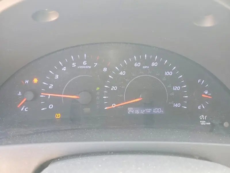 2011 TOYOTA CAMRY BASE  