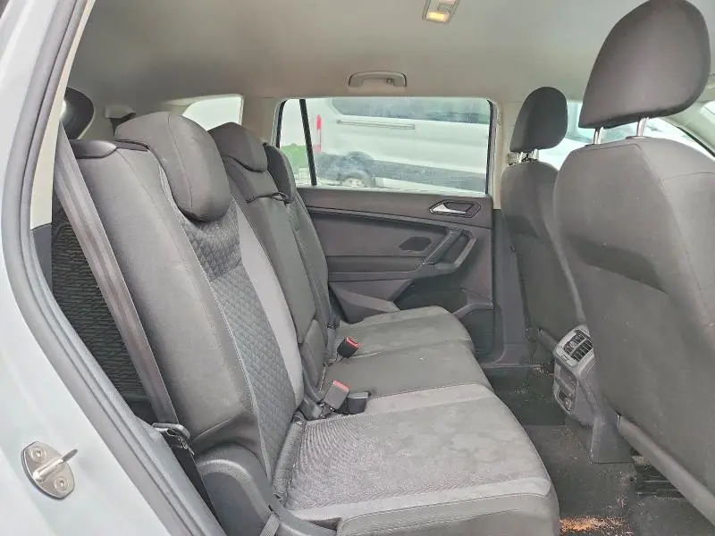 2018 VOLKSWAGEN TIGUAN S  