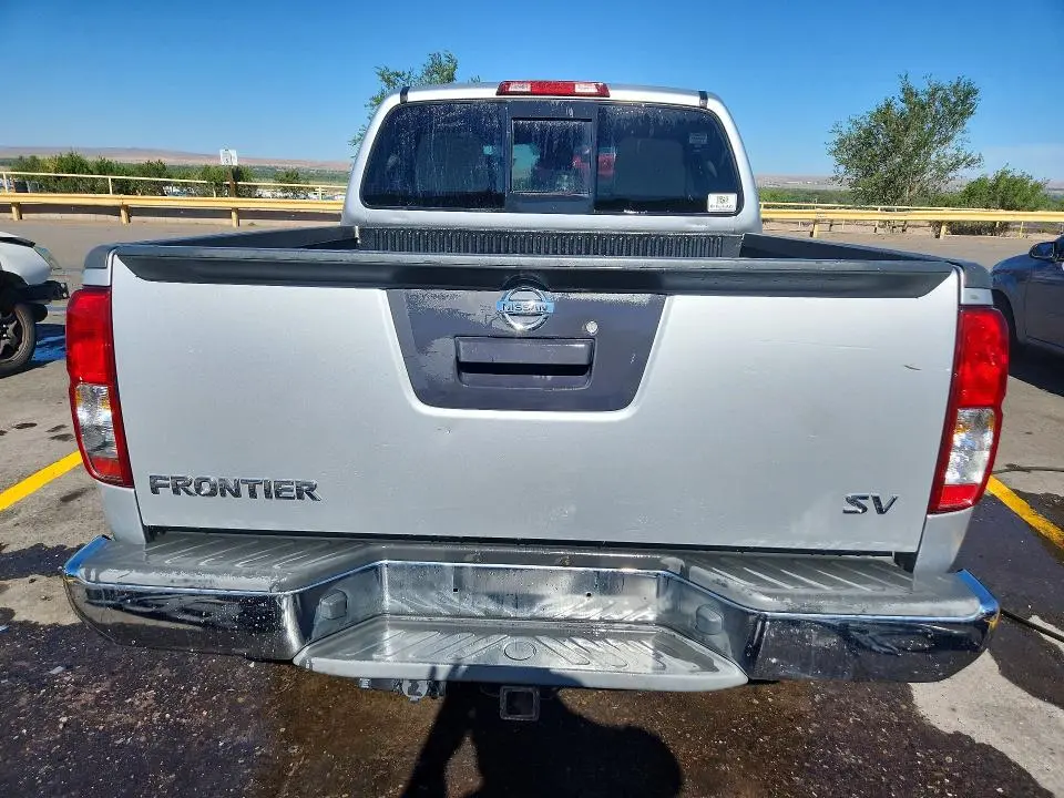 2014 NISSAN FRONTIER SV  