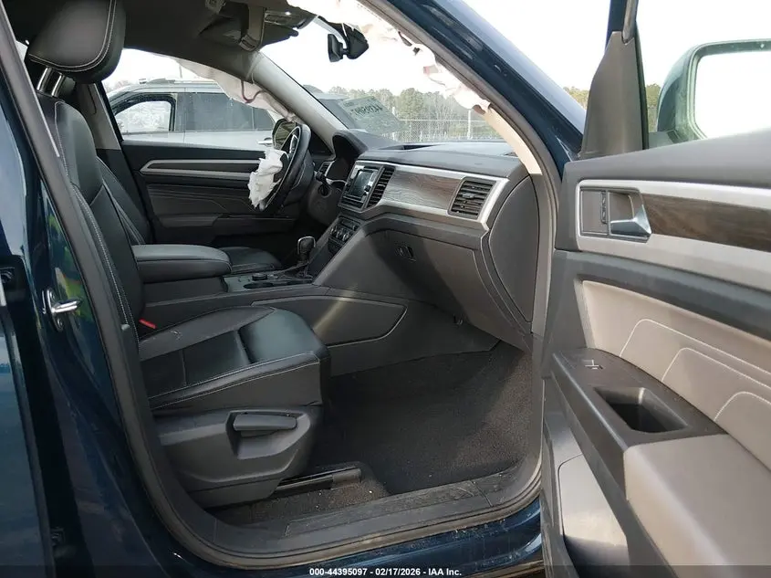 2022 VOLKSWAGEN ATLAS 2.0T SE