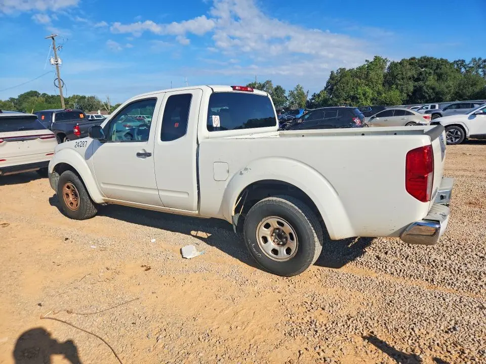 2016 NISSAN FRONTIER S  