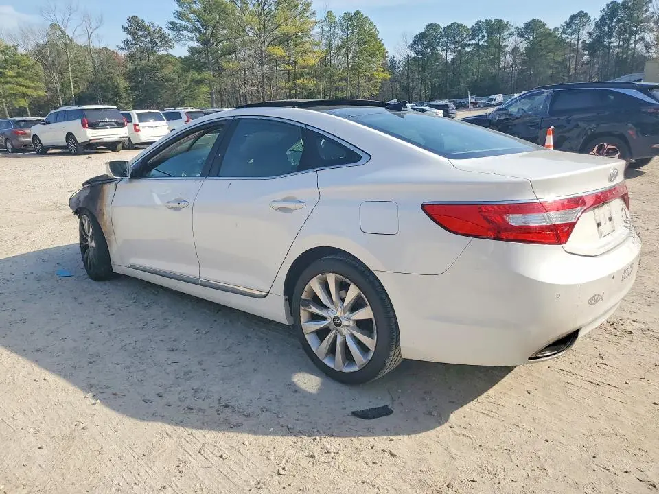 2012 HYUNDAI AZERA   