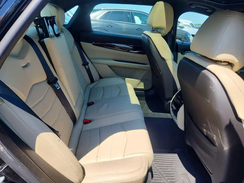 2020 CADILLAC CT6 LUXURY  