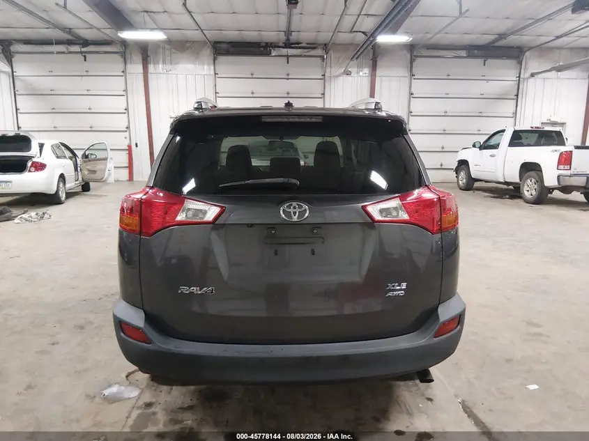 2015 TOYOTA RAV4 XLE