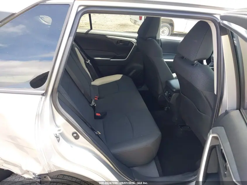 2025 TOYOTA RAV4 LE