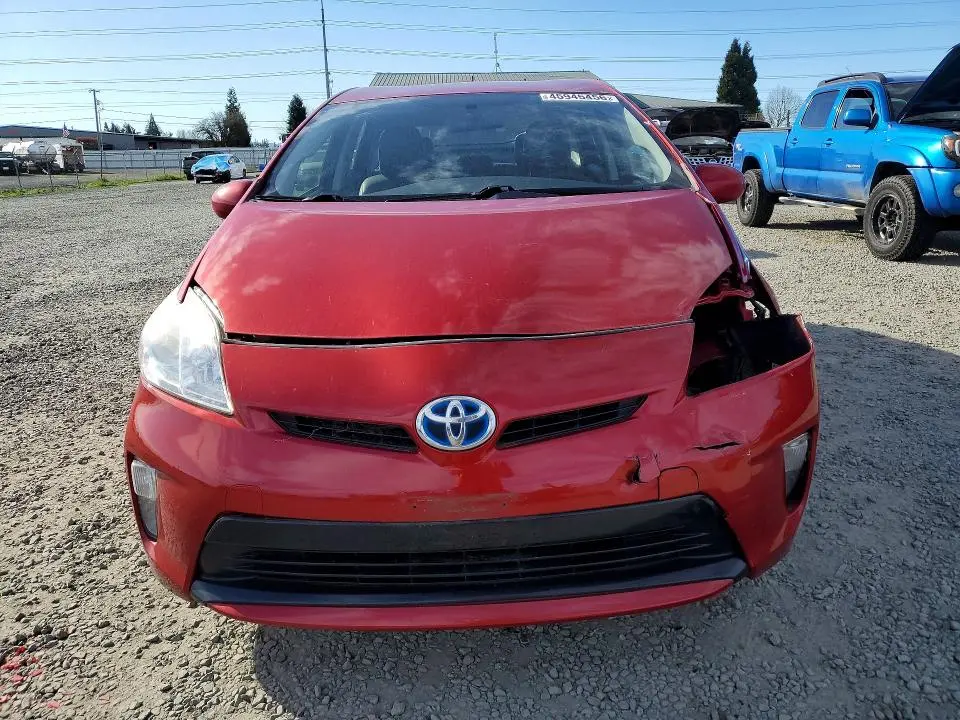 2013 TOYOTA PRIUS TWO  