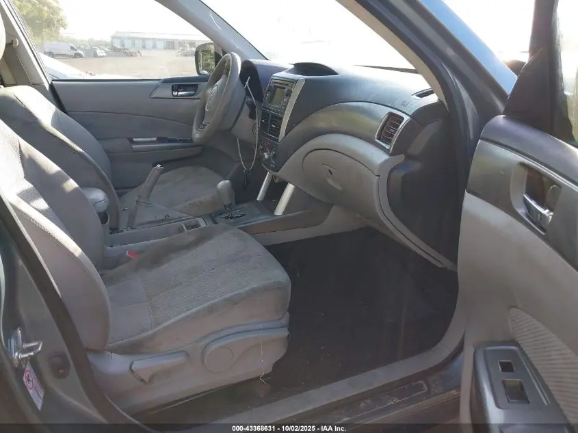 2013 SUBARU FORESTER 2.5X PREMIUM