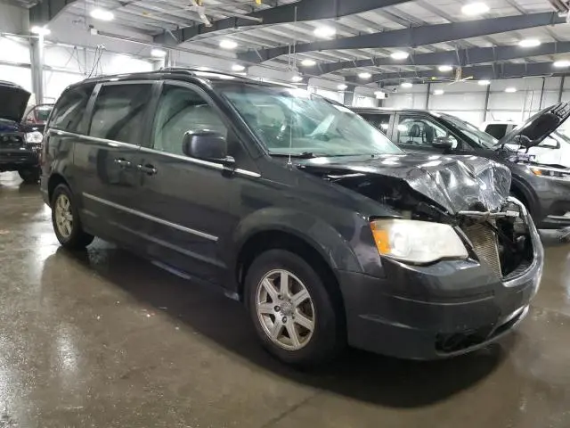 2010 CHRYSLER TOWN & COUNTRY TOURING  