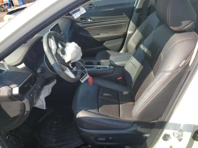 2022 NISSAN ALTIMA SR  