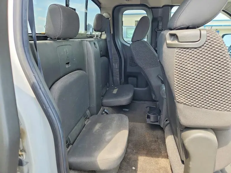 2012 NISSAN FRONTIER SV/PRO-4X  