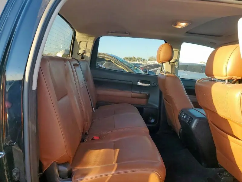 2012 TOYOTA TUNDRA CREWMAX LIMITED  