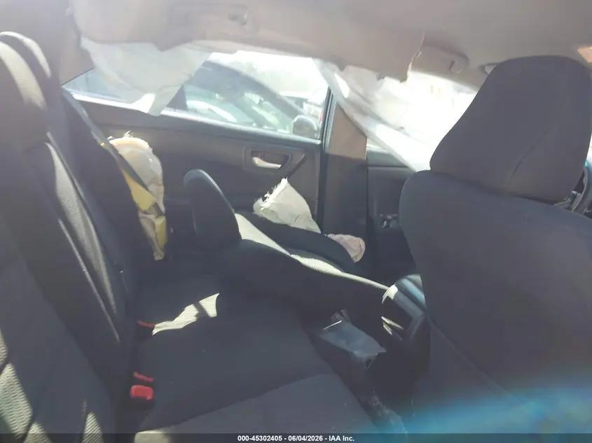 2017 TOYOTA CAMRY LE